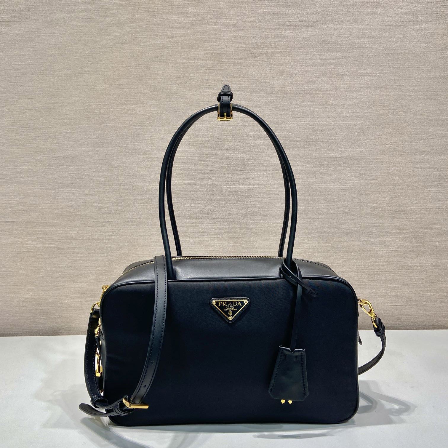 Pra*a top handle bags